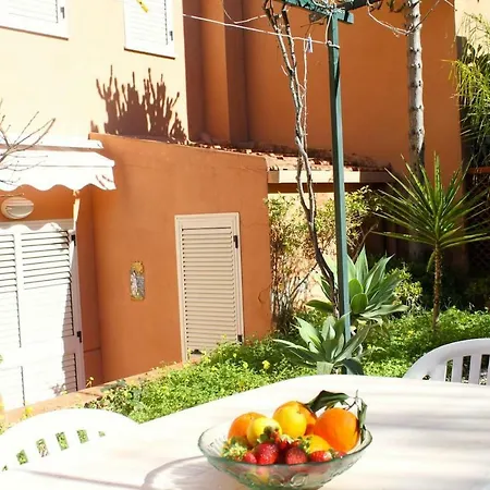 Rayon De Soleil Feriehus Cefalù